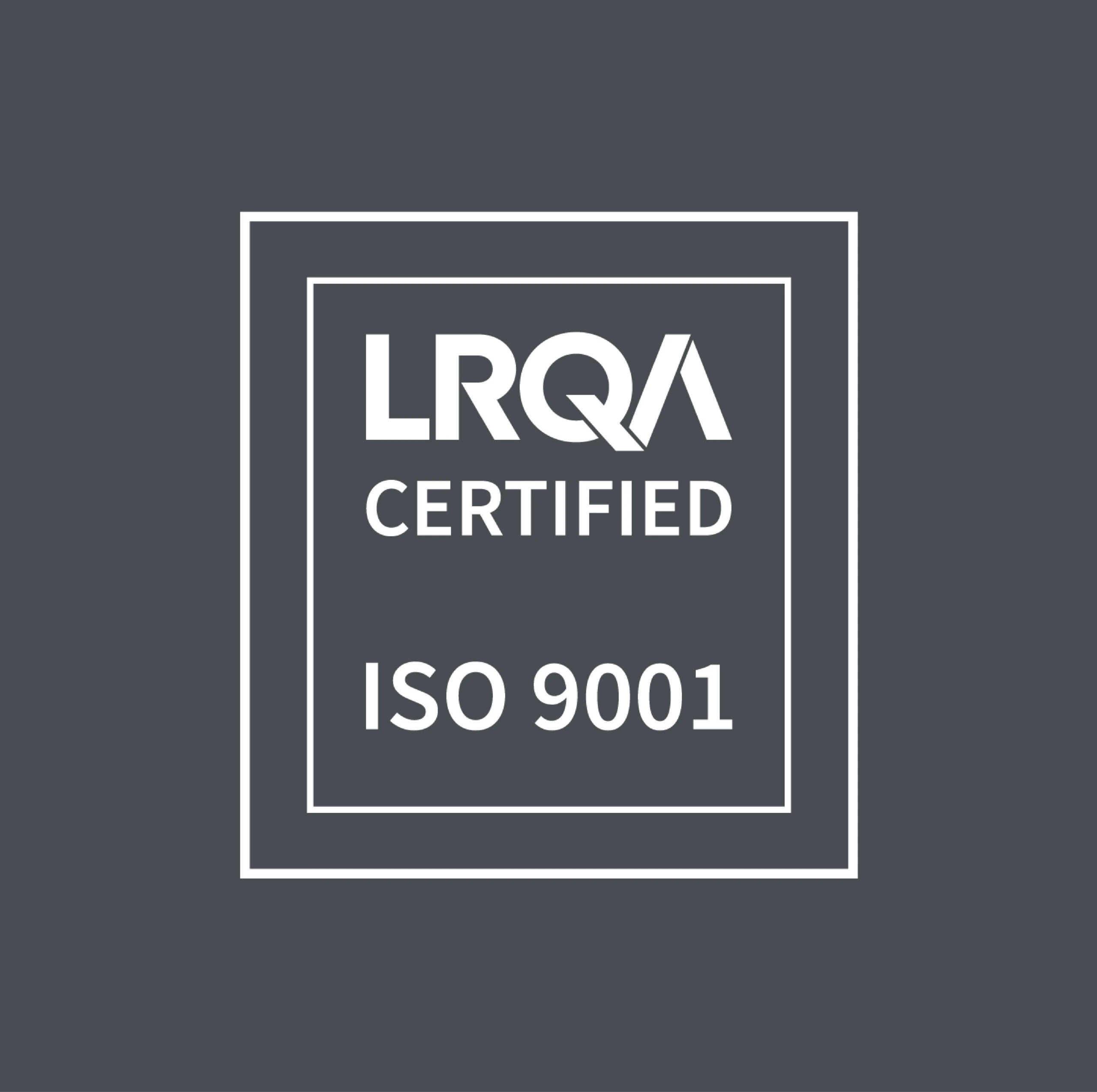 Certificeringsbadge met de tekst "LRQA CERTIFIED ISO 9001", weergegeven op een donkergrijze achtergrond, symbool voor kwaliteit bij over Canon Business Center Nederland.