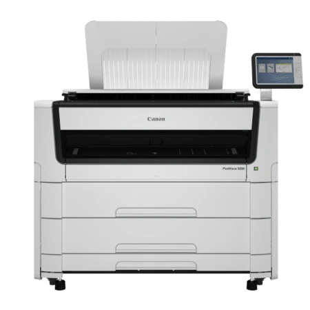 Productoverzicht van de Canon PlotWave 3000 printer met witte behuizing, drie lades, een bedieningspaneel en een open papierlade bovenop.